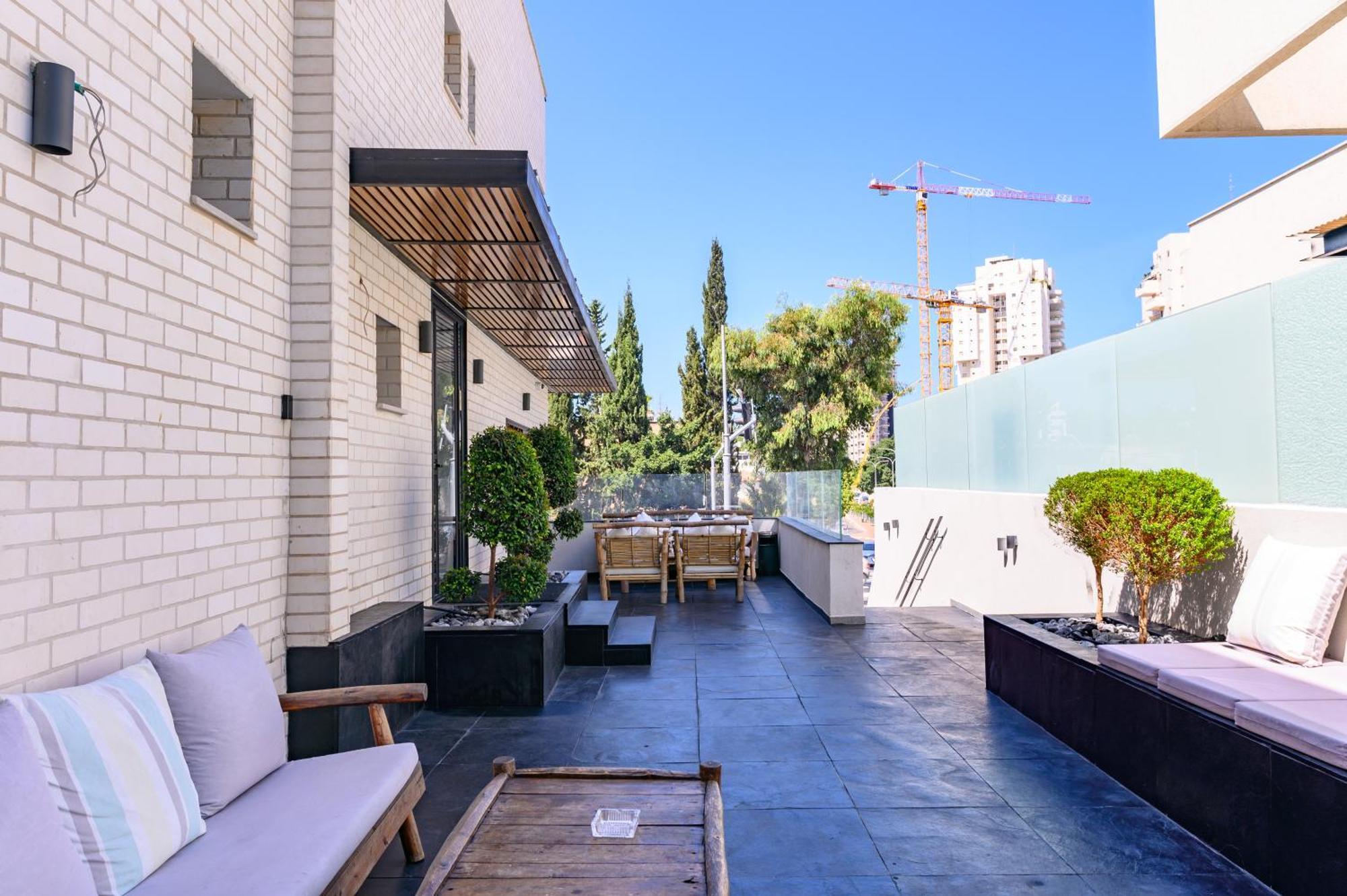 Maison d'hôtes Rokah Luxury At Ramat Hahayal