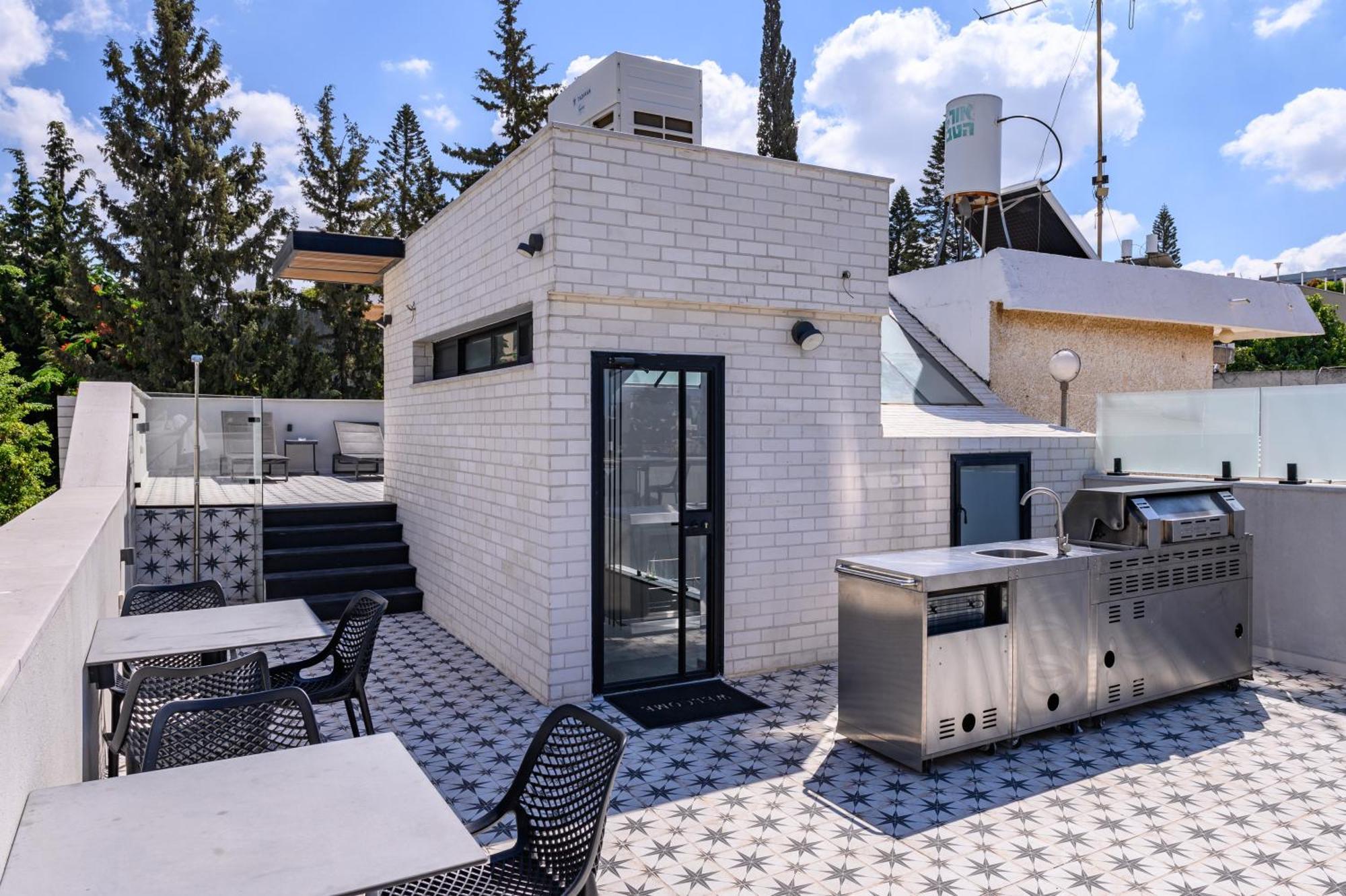 Rokah Luxury At Ramat Hahayal Maison d'hôtes